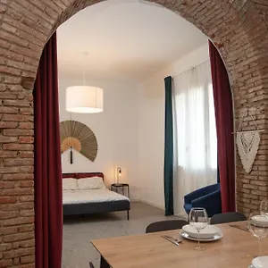 https://apt-design-lab-new-exclusive.it-lombardy.com